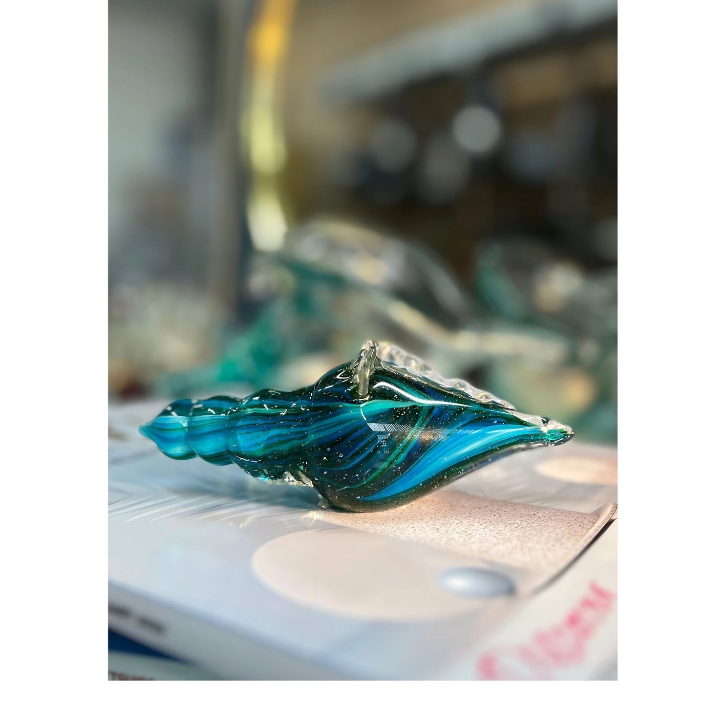 Mini Emerald Conch Shell